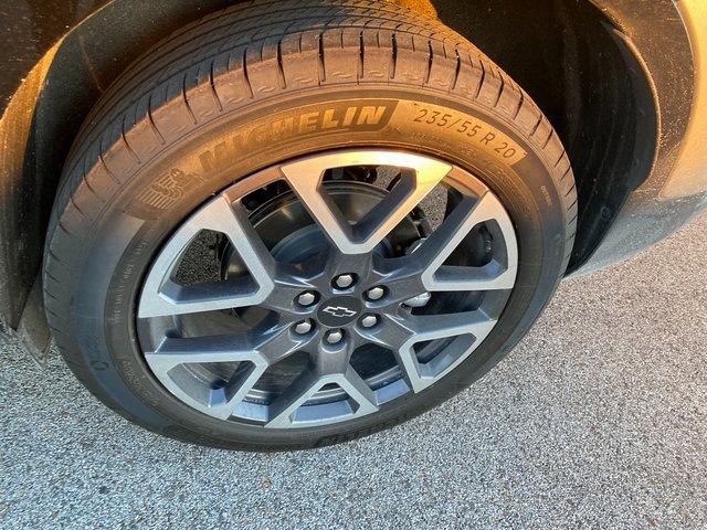 Used 2025 Chevrolet Blazer RS image 9