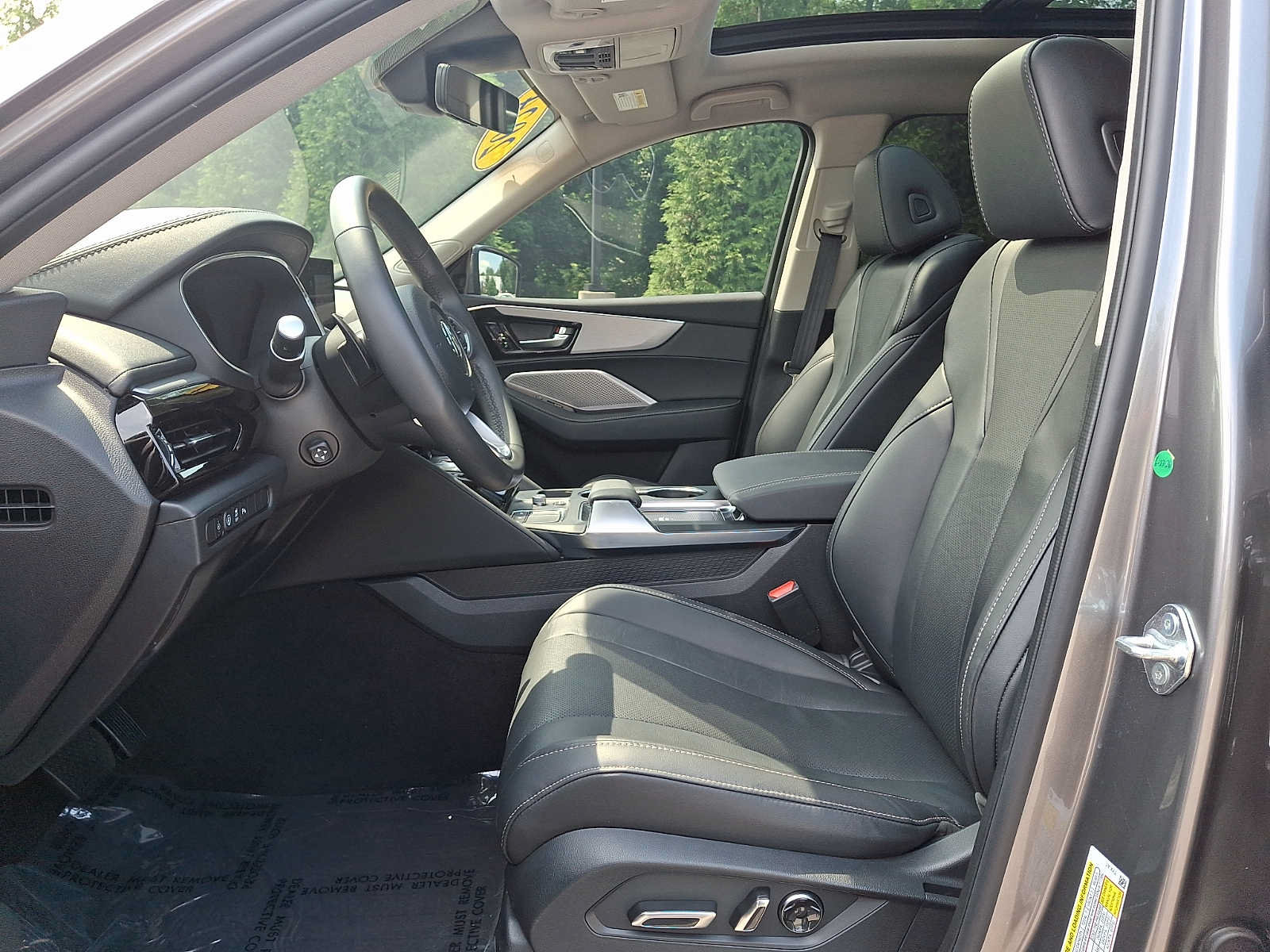 Used 2024 Acura MDX w/ Technology Package AWD/4WD image 13