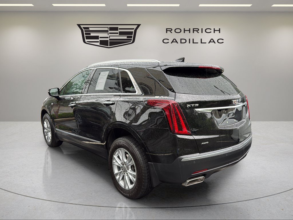 Certified 2022 Cadillac XT5 Luxury AWD/4WD image 2