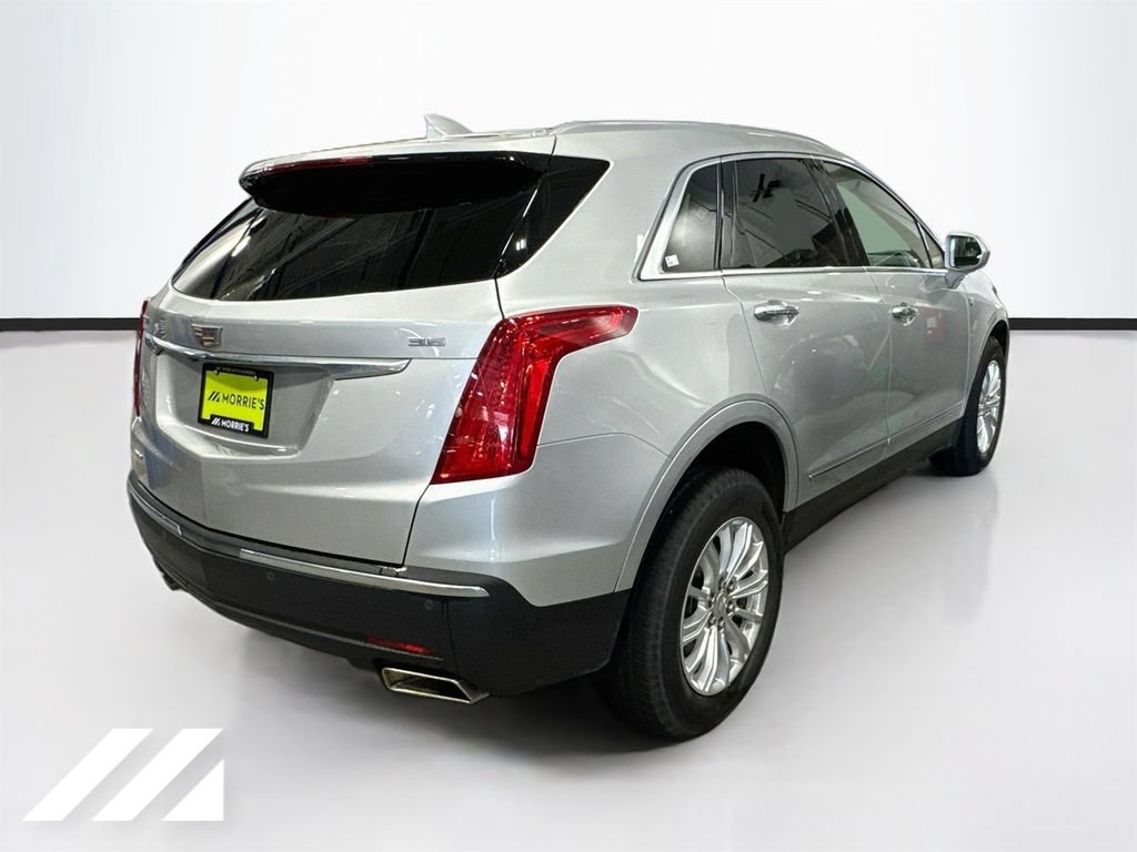Used 2018 Cadillac XT5 AWD image 4