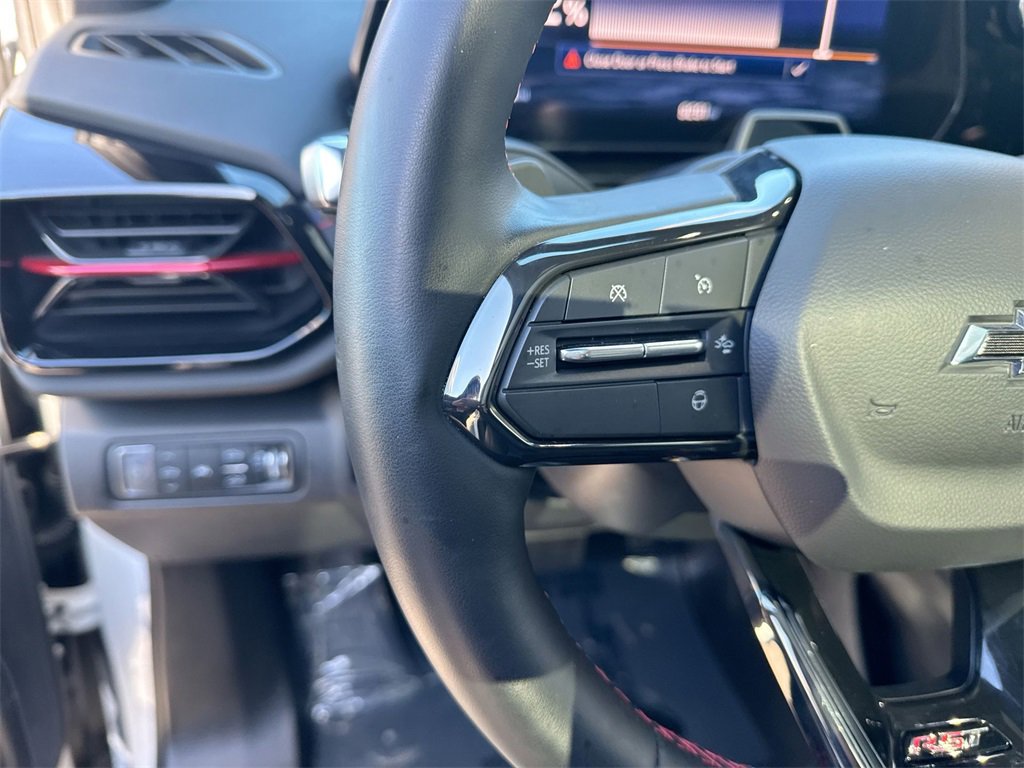 Used 2024 Chevrolet Silverado EV RST image 17