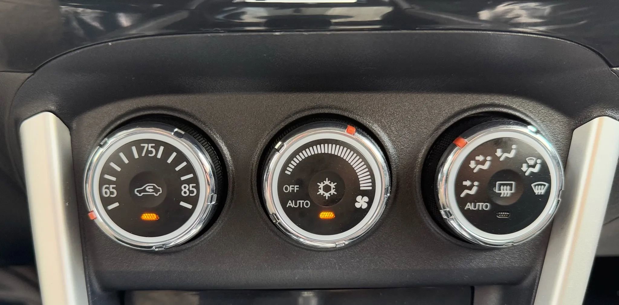 Used 2016 Mitsubishi Lancer AWD Sedan image 18