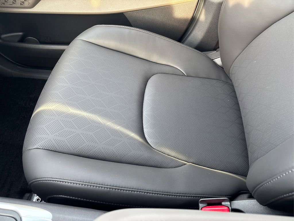 New 2026 Kia Carnival FWD image 40