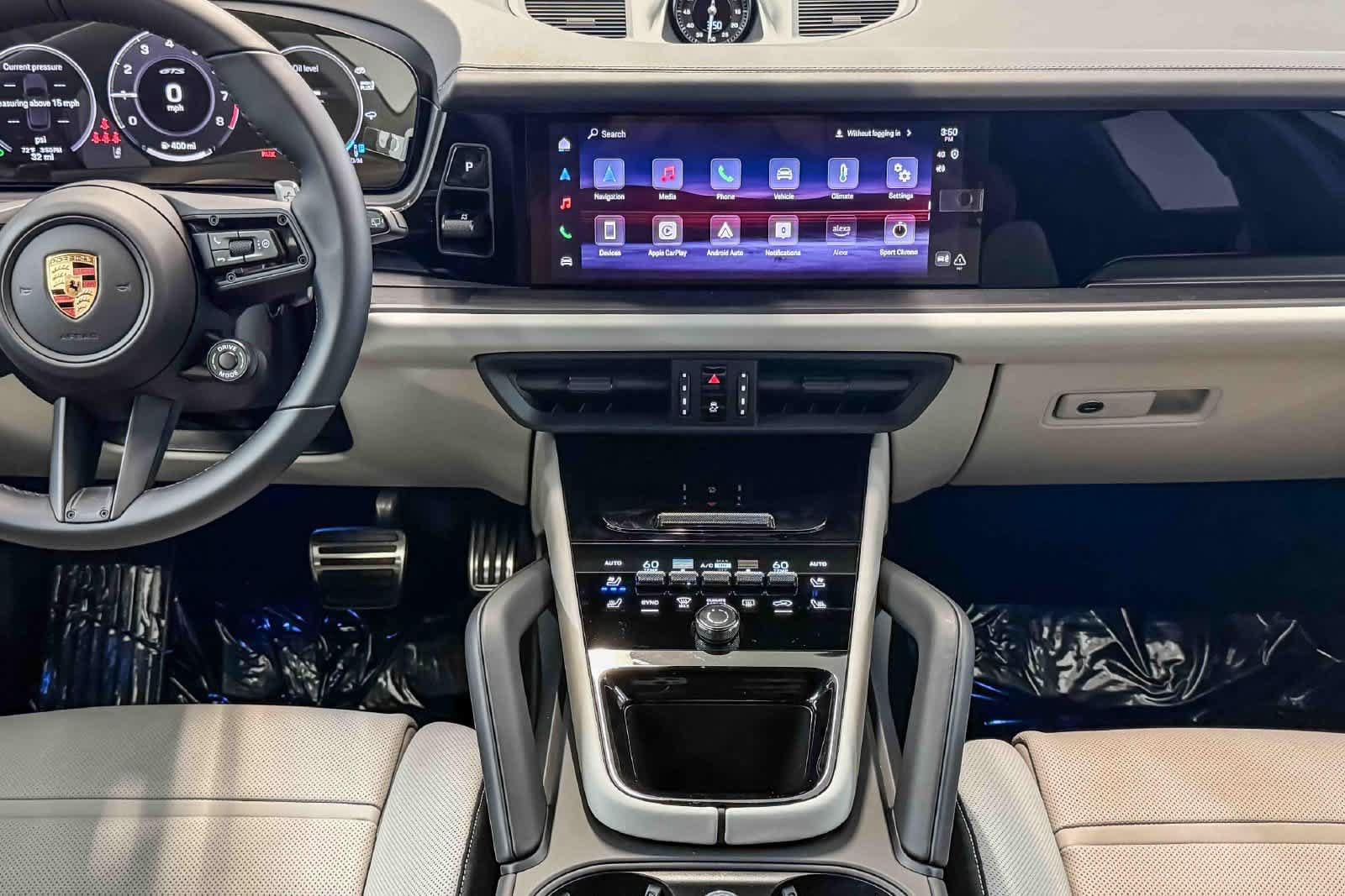 New 2026 Porsche Cayenne GTS AWD/4WD image 18