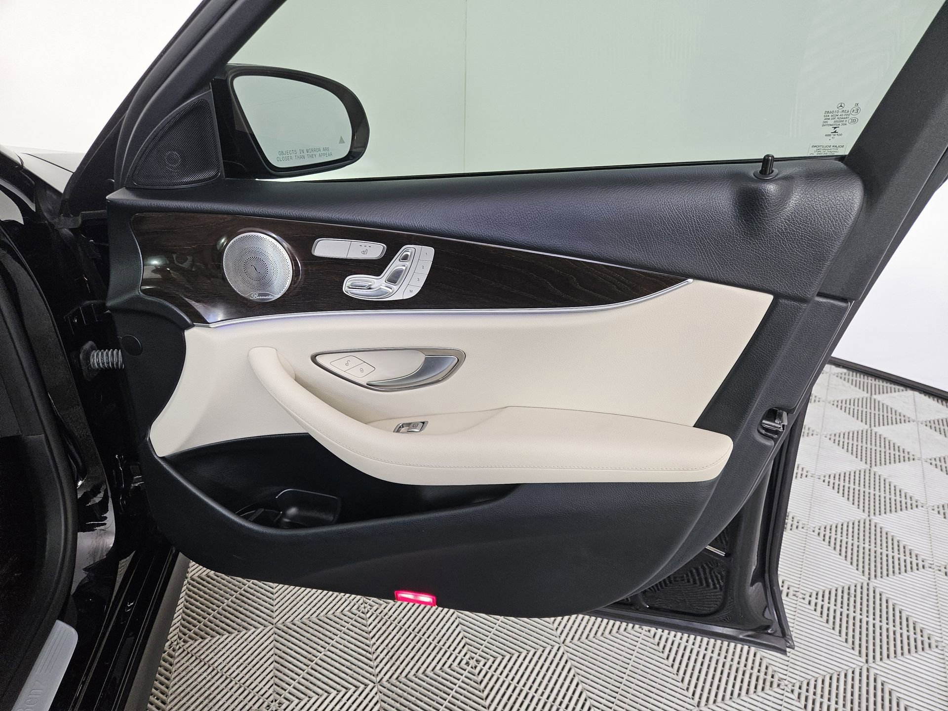 Used 2019 Mercedes-Benz E 450 4MATIC Wagon image 46