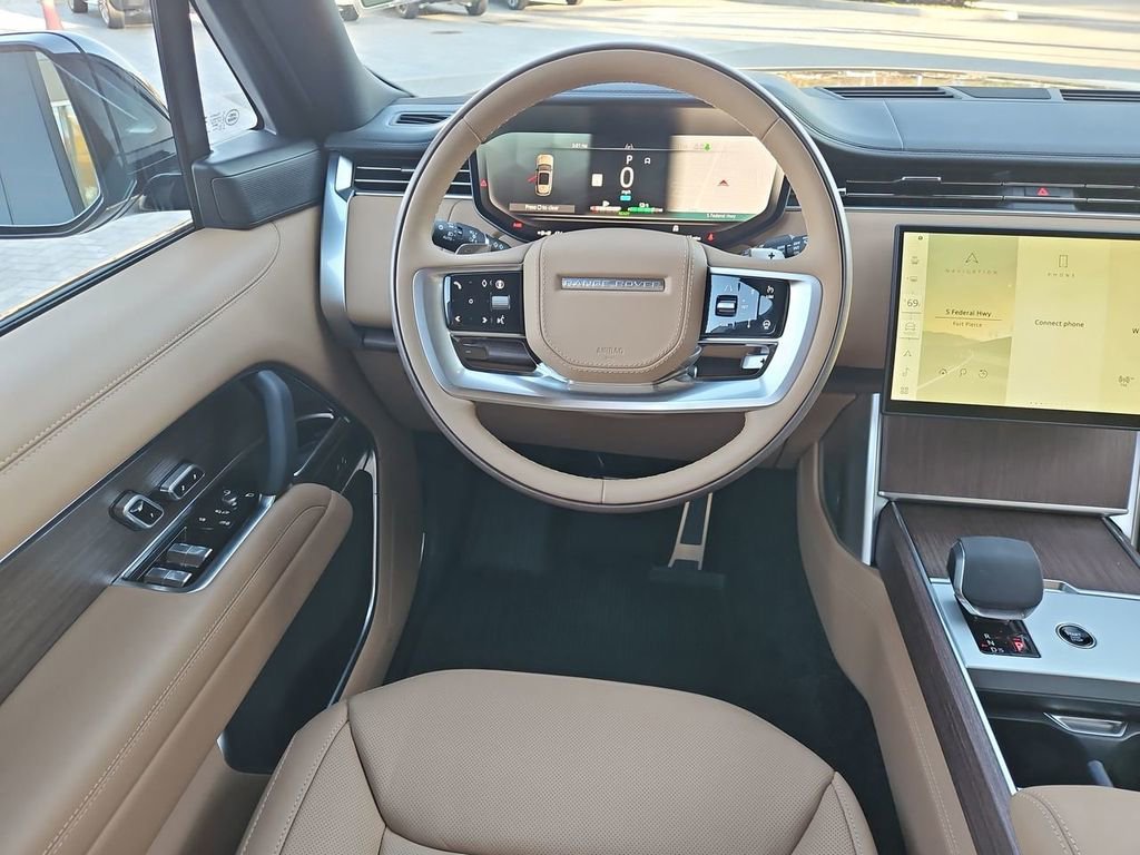 New 2026 Land Rover Range Rover SE image 19
