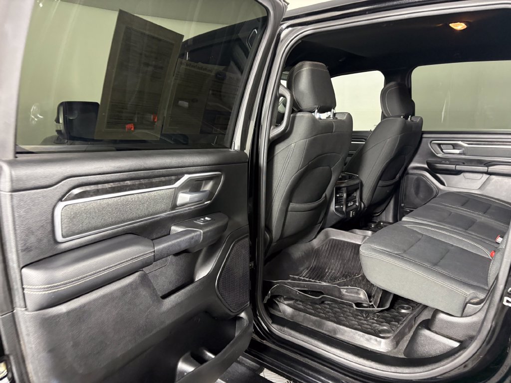 Used 2019 RAM 1500 Big Horn AWD/4WD image 27