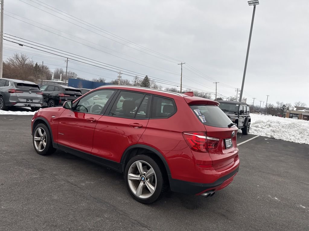 Used 2017 BMW X3 xDrive28i image 4