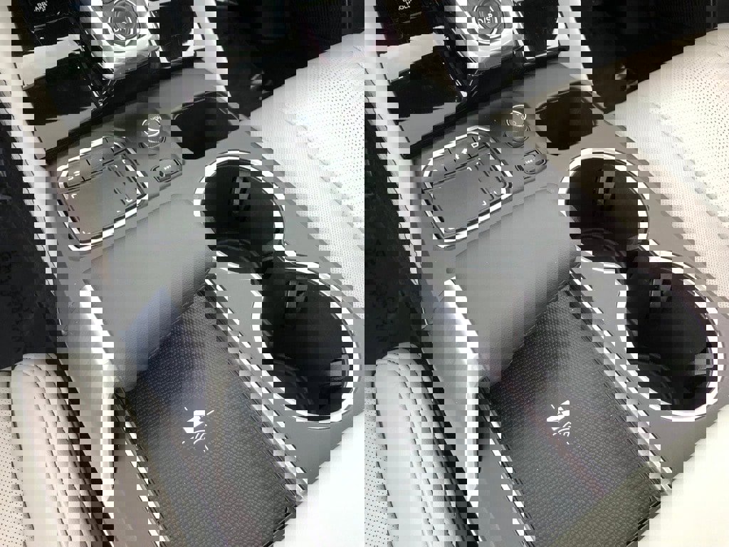 Used 2023 Acura MDX SH-AWD w/ Advance Package image 22