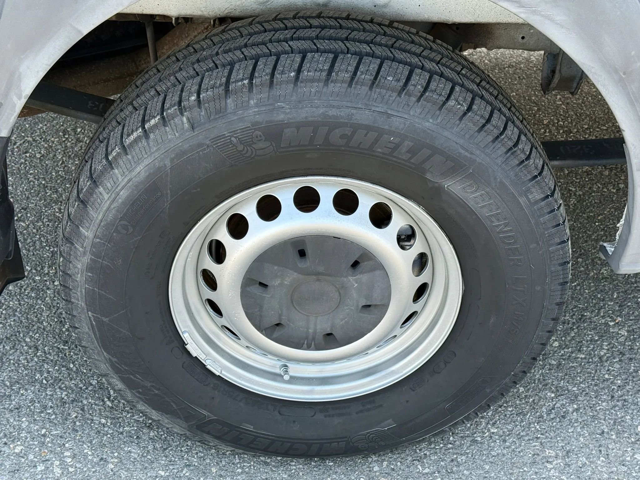 Used 2007 Dodge Sprinter 2500 image 42