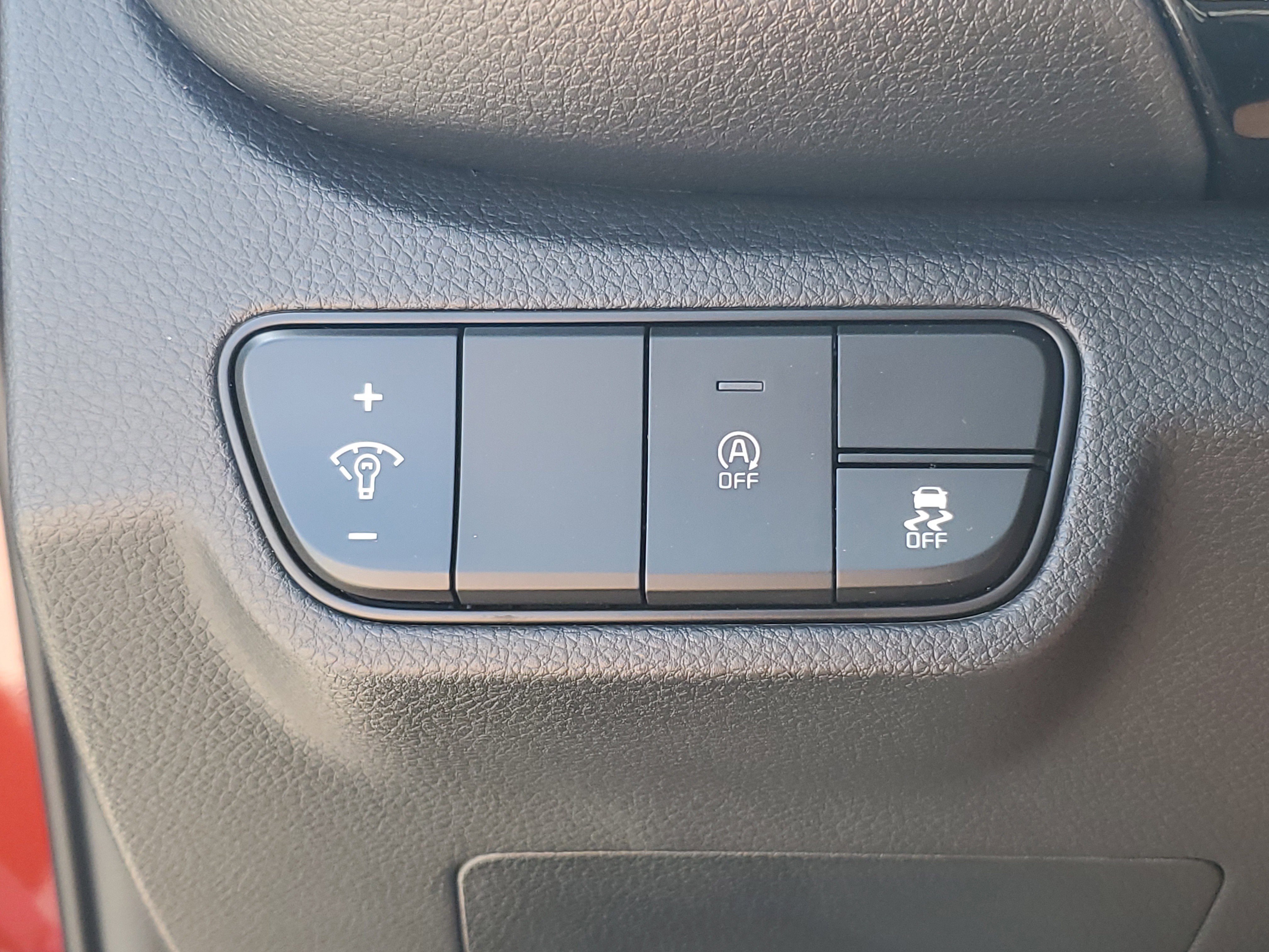 Used 2025 Kia Seltos S image 24