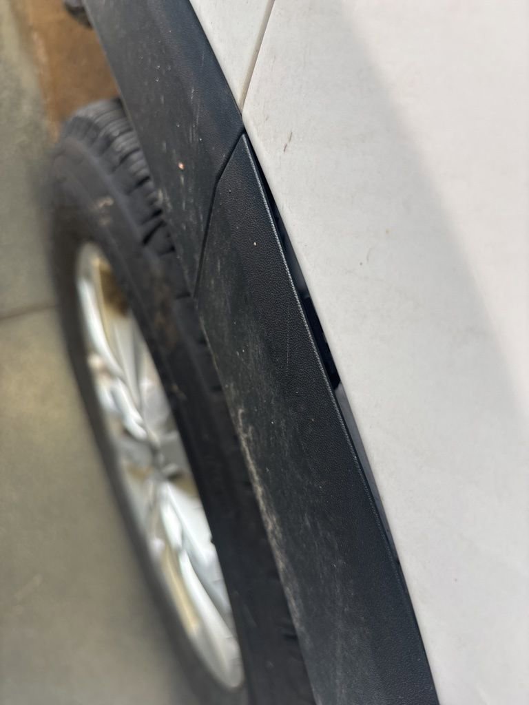 Used 2022 Kia Telluride LX image 7