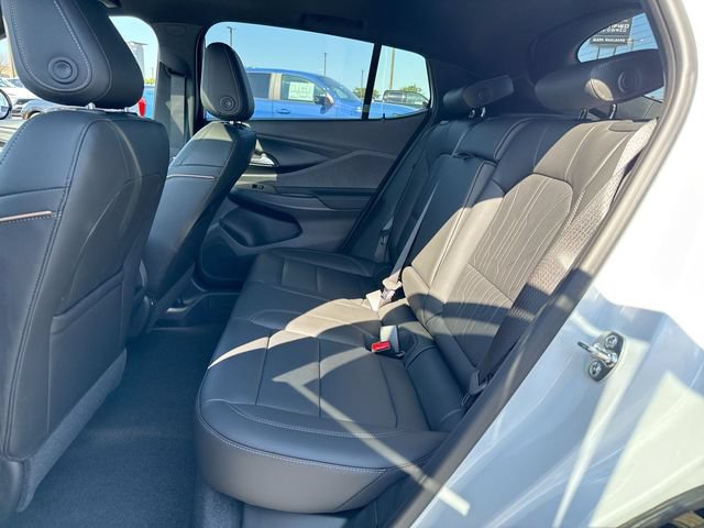 New 2026 Buick Envista Sport Touring FWD image 22