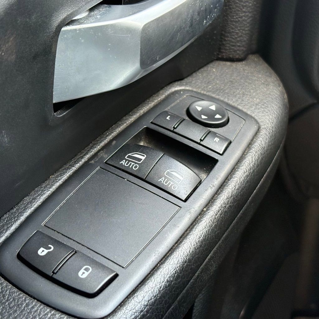 Used 2019 RAM 3500 Tradesman w/ Chrome Appearance Group AWD/4WD image 22