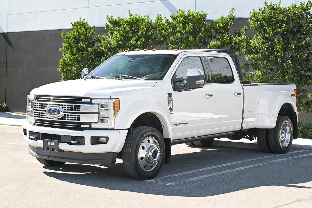 Used 2019 Ford F450 Platinum w/ Platinum Ultimate Package image 1