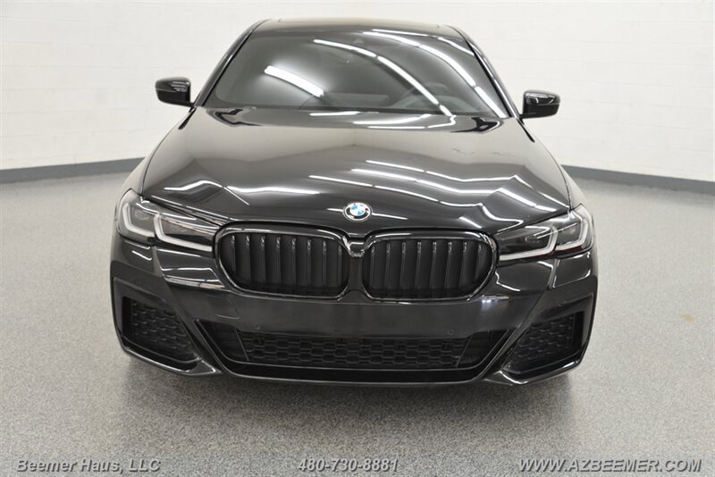Used 2023 BMW 530i w/ M Sport Package image 5
