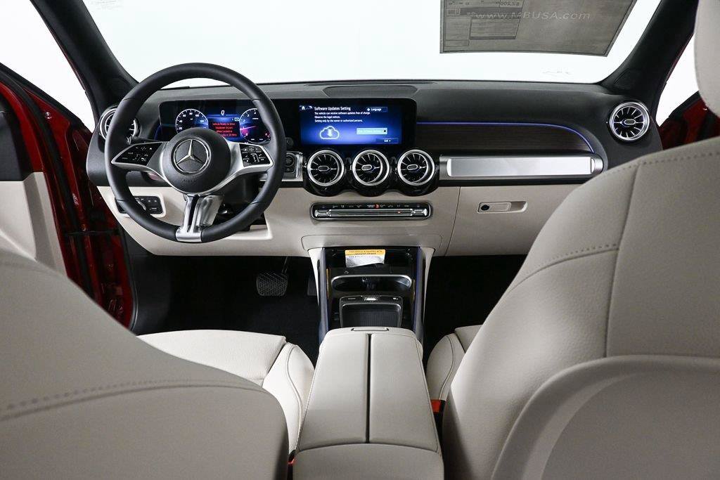 New 2026 Mercedes-Benz GLB 250 image 17