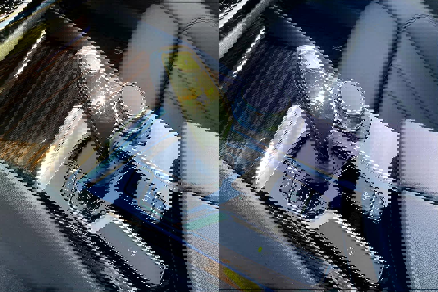 Used 2018 BMW 530i image 16