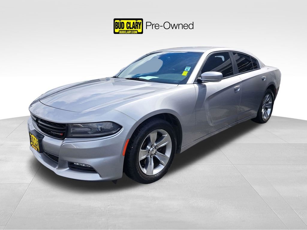 Used 2015 Dodge Charger SXT image 1