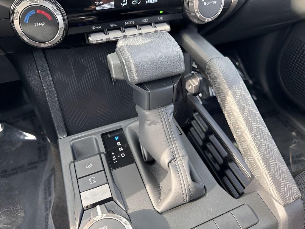 Used 2025 Toyota 4Runner SR5 image 15