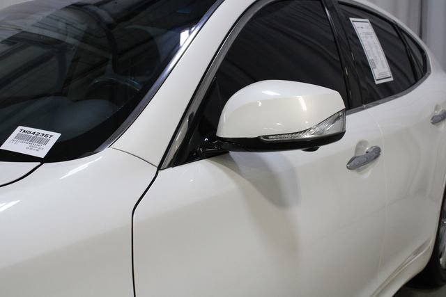 Used 2015 INFINITI Q70 3.7 image 36