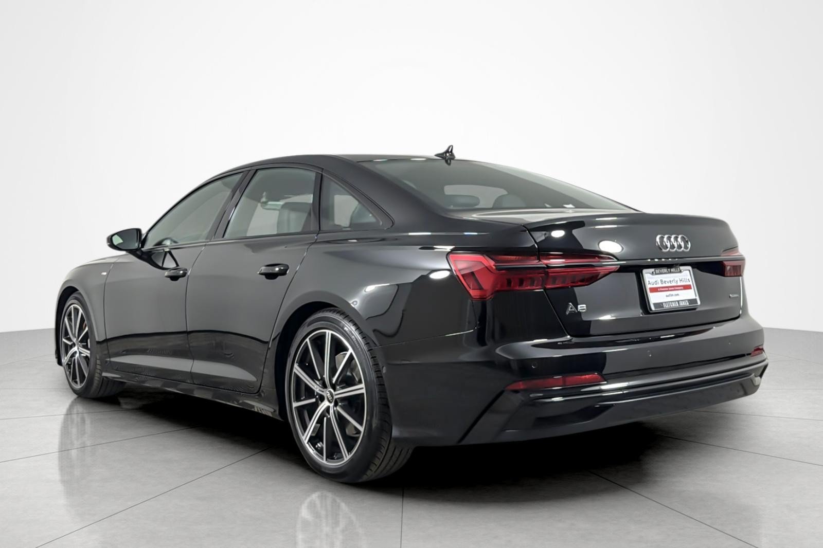 Used 2025 Audi A6 3.0T Premium w/ Convenience Plus Package AWD/4WD image 3