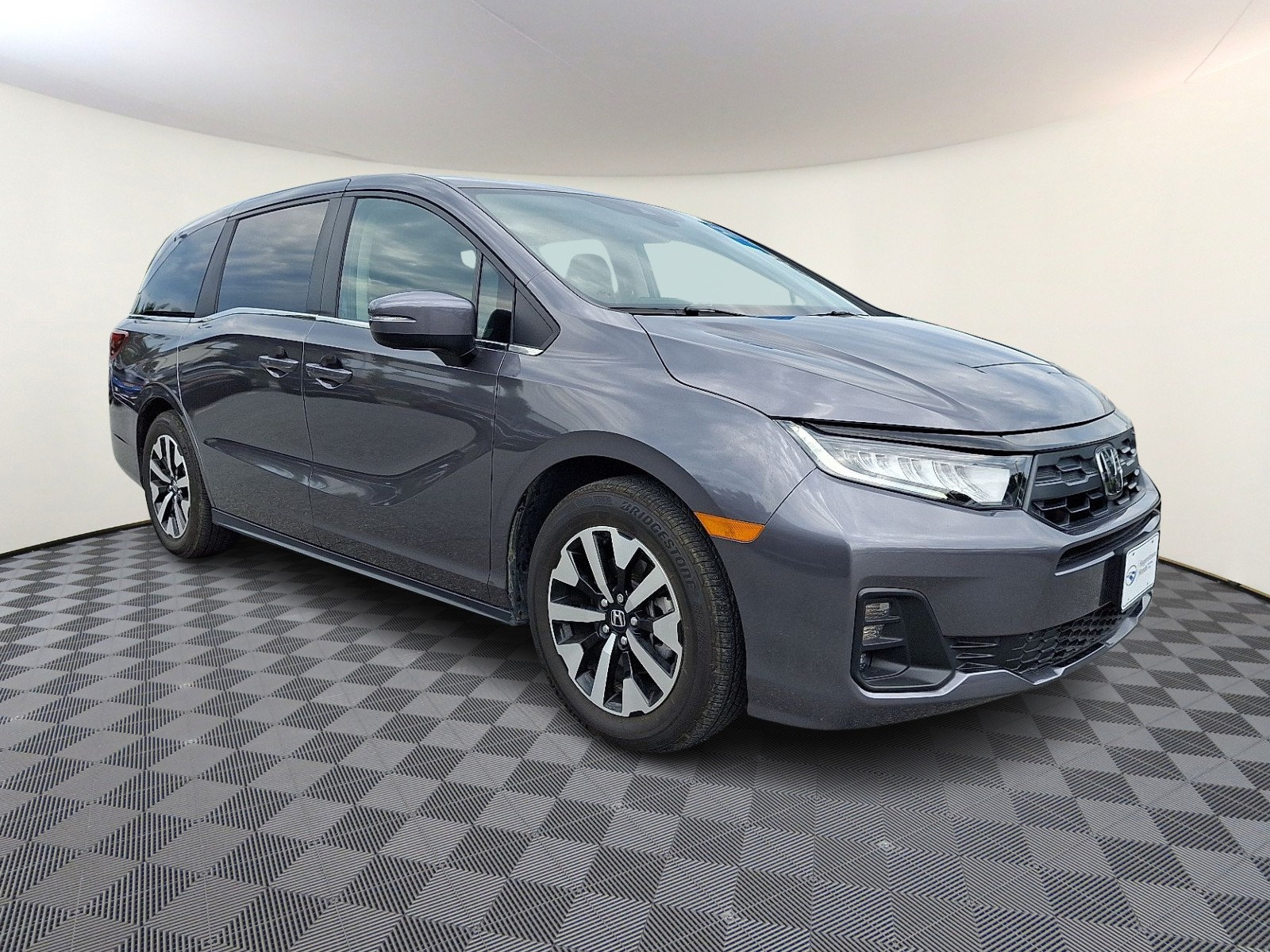 Used 2026 Honda Odyssey EX-L image 1