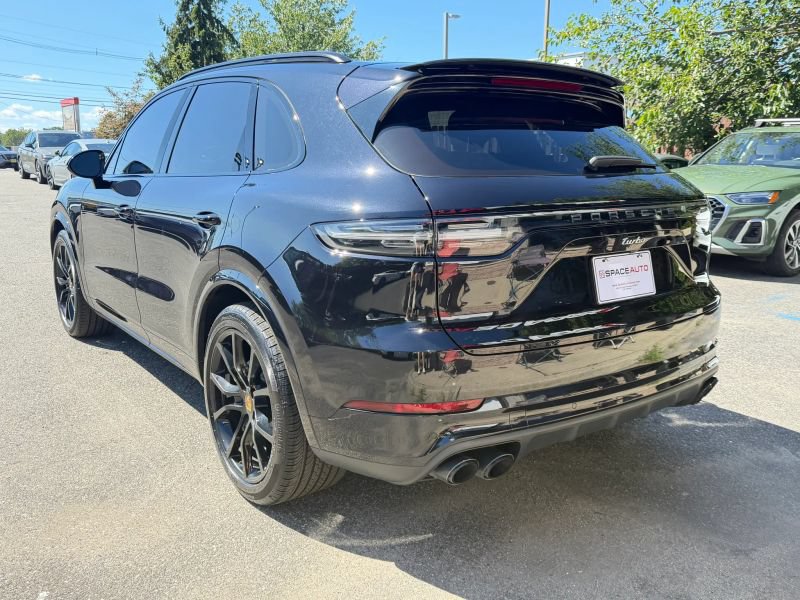 Used 2019 Porsche Cayenne Turbo AWD/4WD image 8