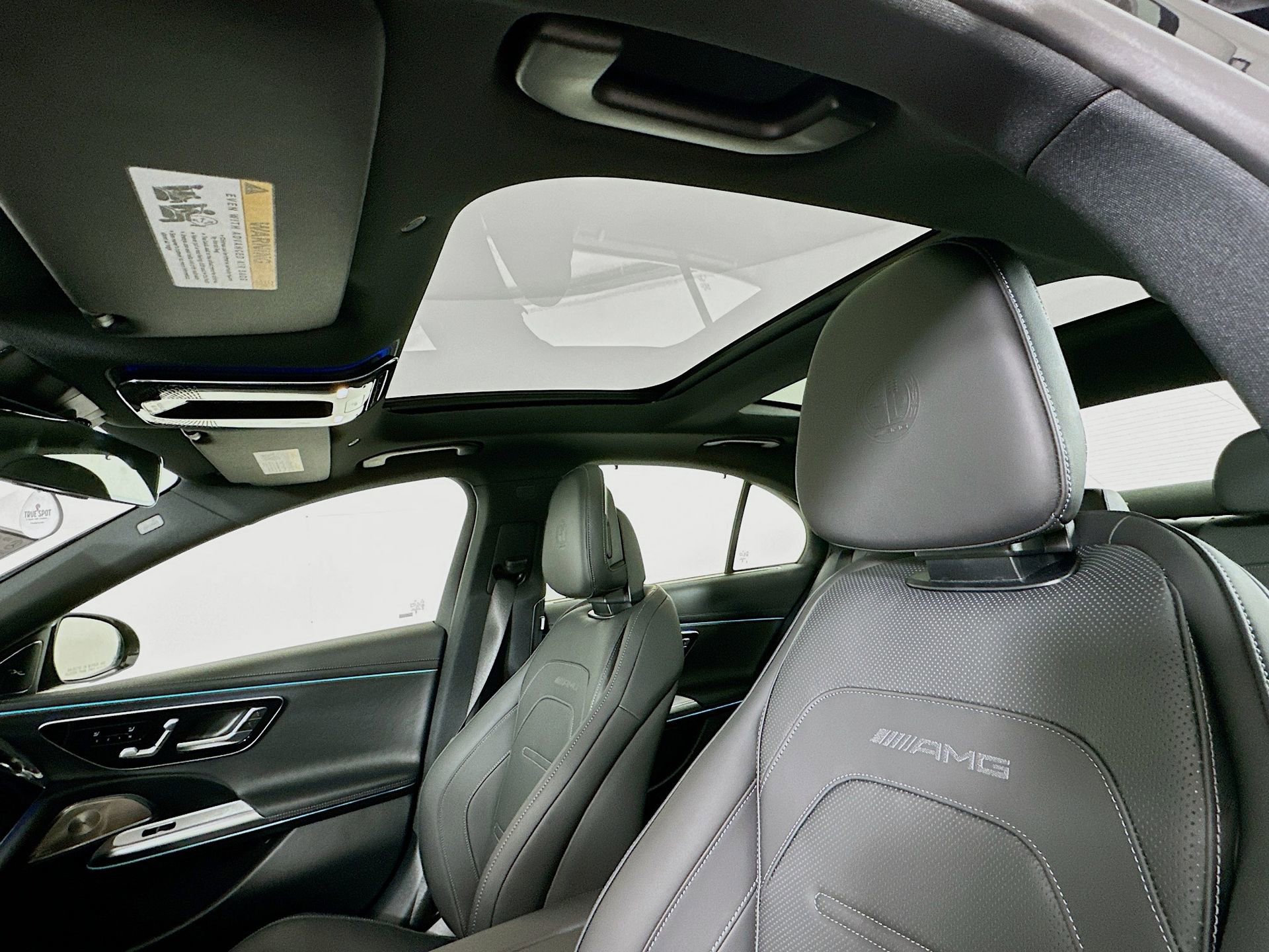 New 2026 Mercedes-Benz E 53 AMG e 4MATIC Sedan image 24