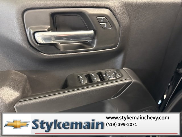 New 2026 Chevrolet Silverado 1500 Custom w/ Turbomax Blackout Package image 37