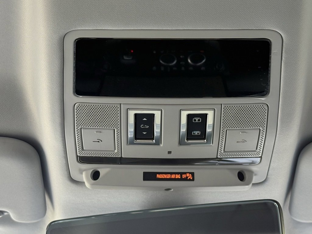 New 2026 Land Rover Defender 110 S image 27