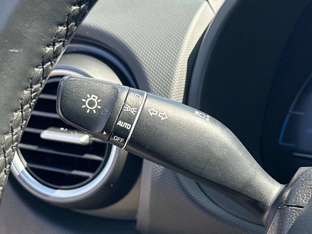 Used 2019 Hyundai Kona Ultimate FWD image 9