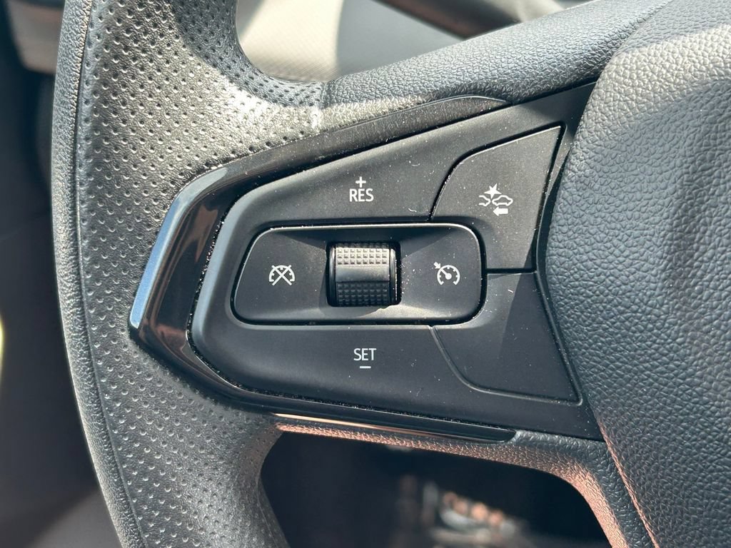 Used 2025 Chevrolet TrailBlazer LT FWD image 32