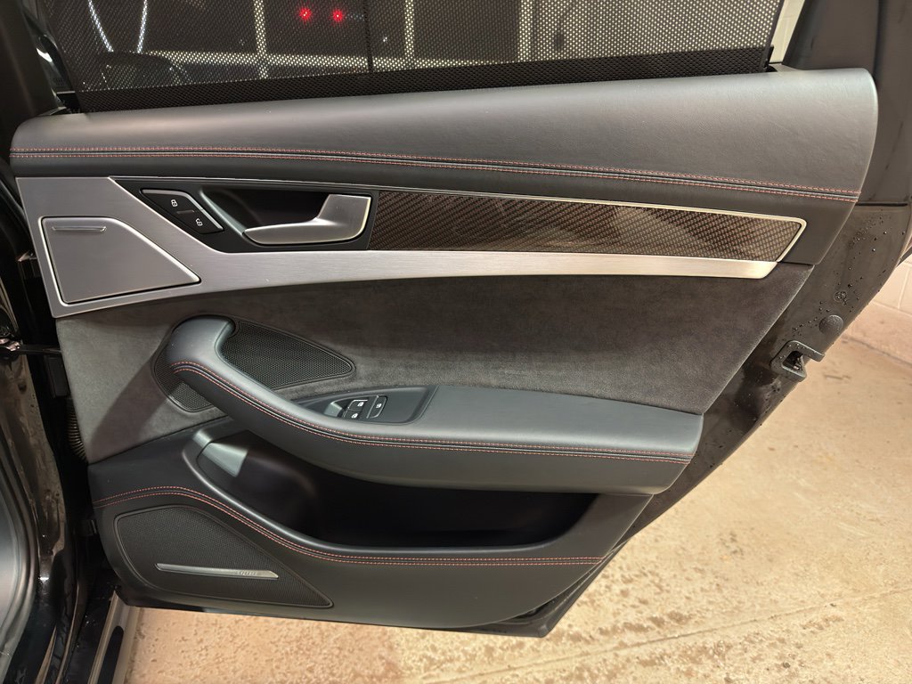 Used 2017 Audi S8 Plus image 25