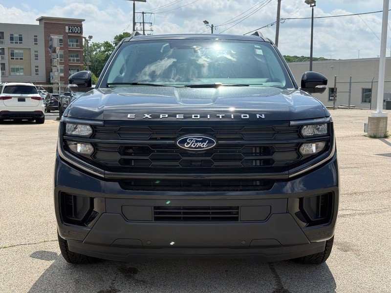 New 2026 Ford Expedition Active AWD/4WD image 10