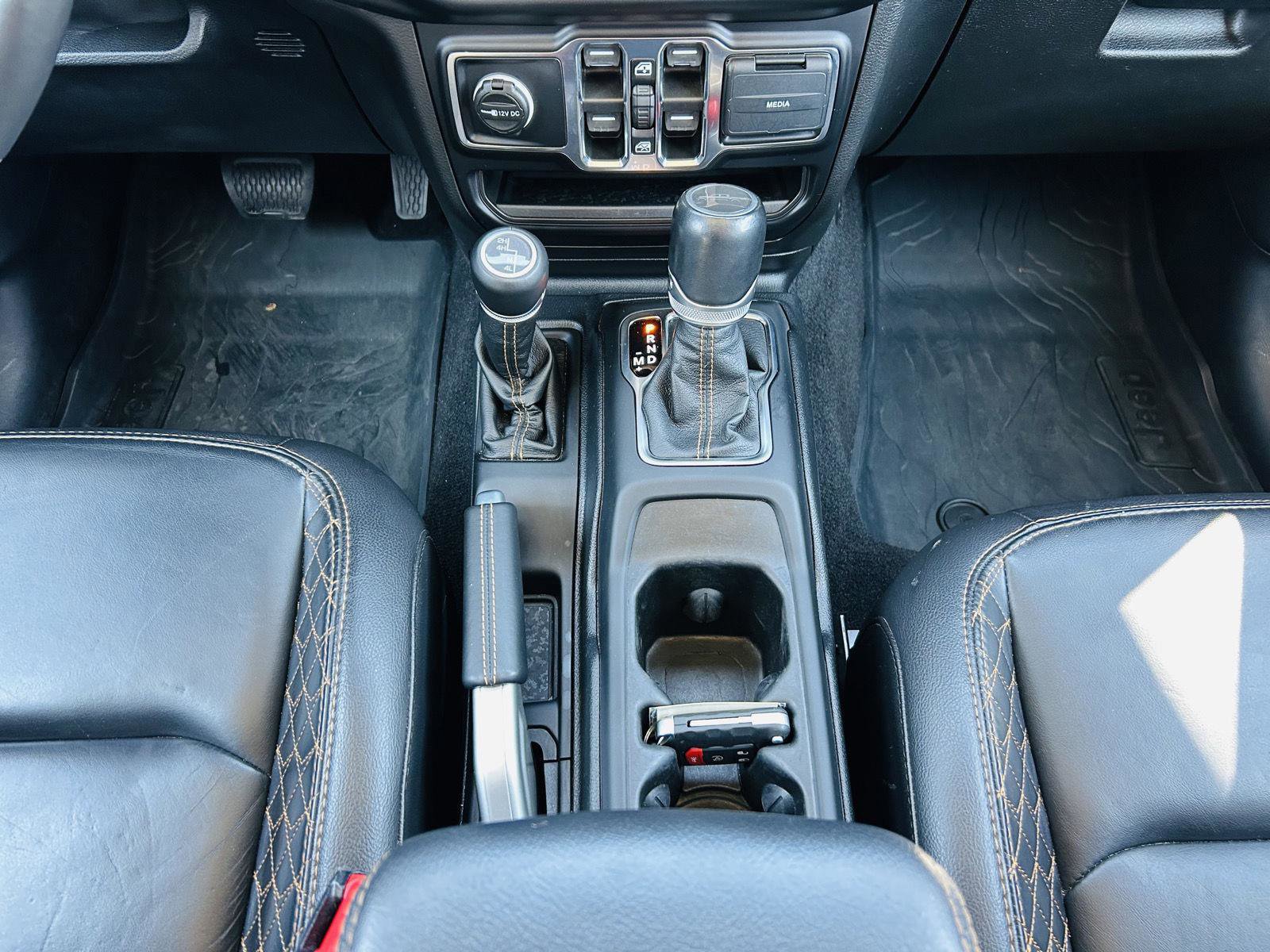 Used 2021 Jeep Gladiator Overland image 21