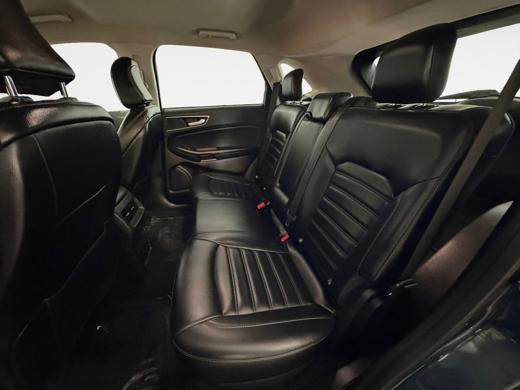 Used 2023 Ford Edge SEL image 12