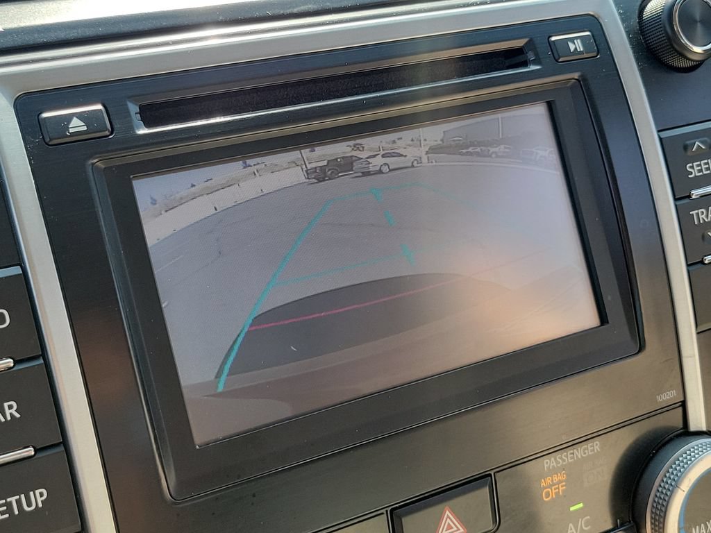 Used 2014 Toyota Camry LE FWD image 30