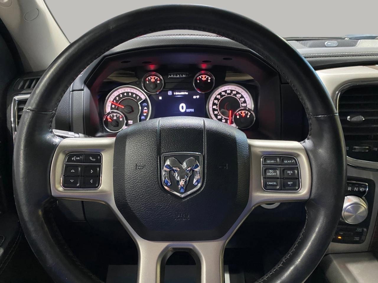 Used 2016 RAM 1500 Laramie w/ Convenience Group AWD/4WD image 13