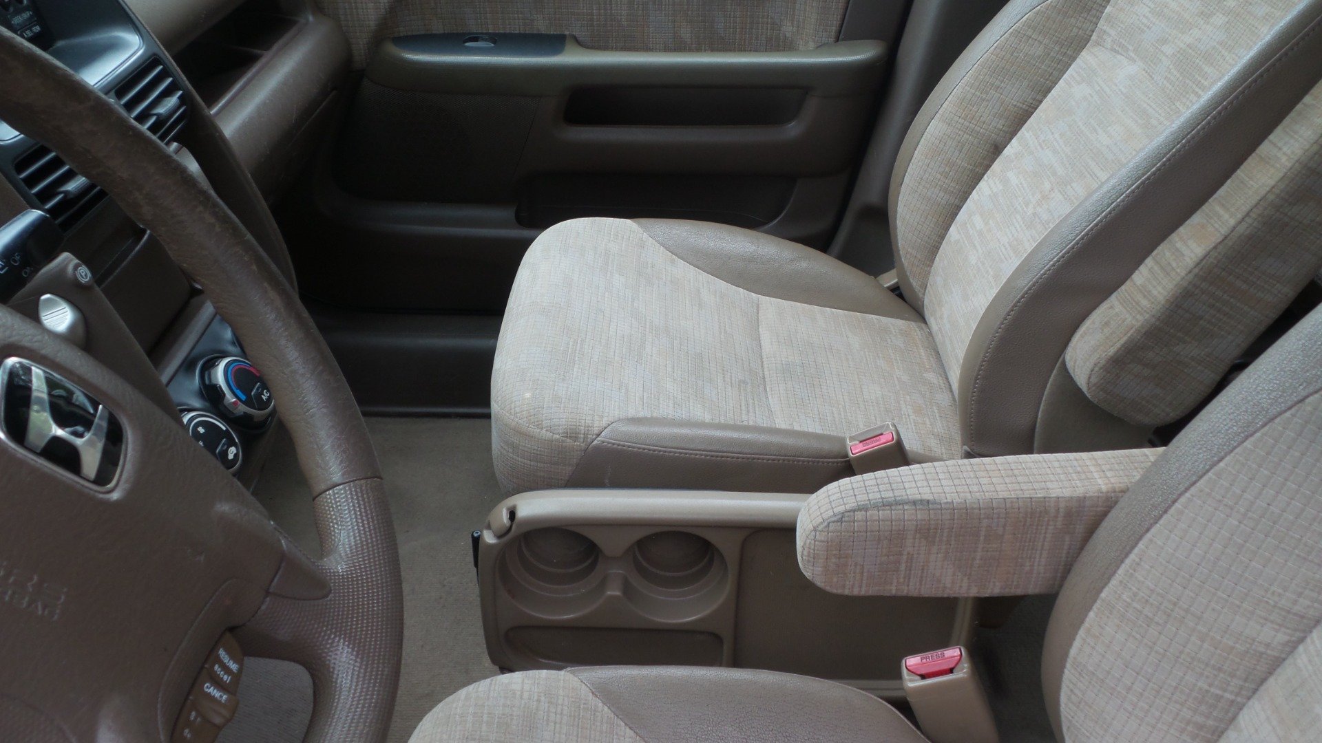 Used 2003 Honda CR-V LX image 11