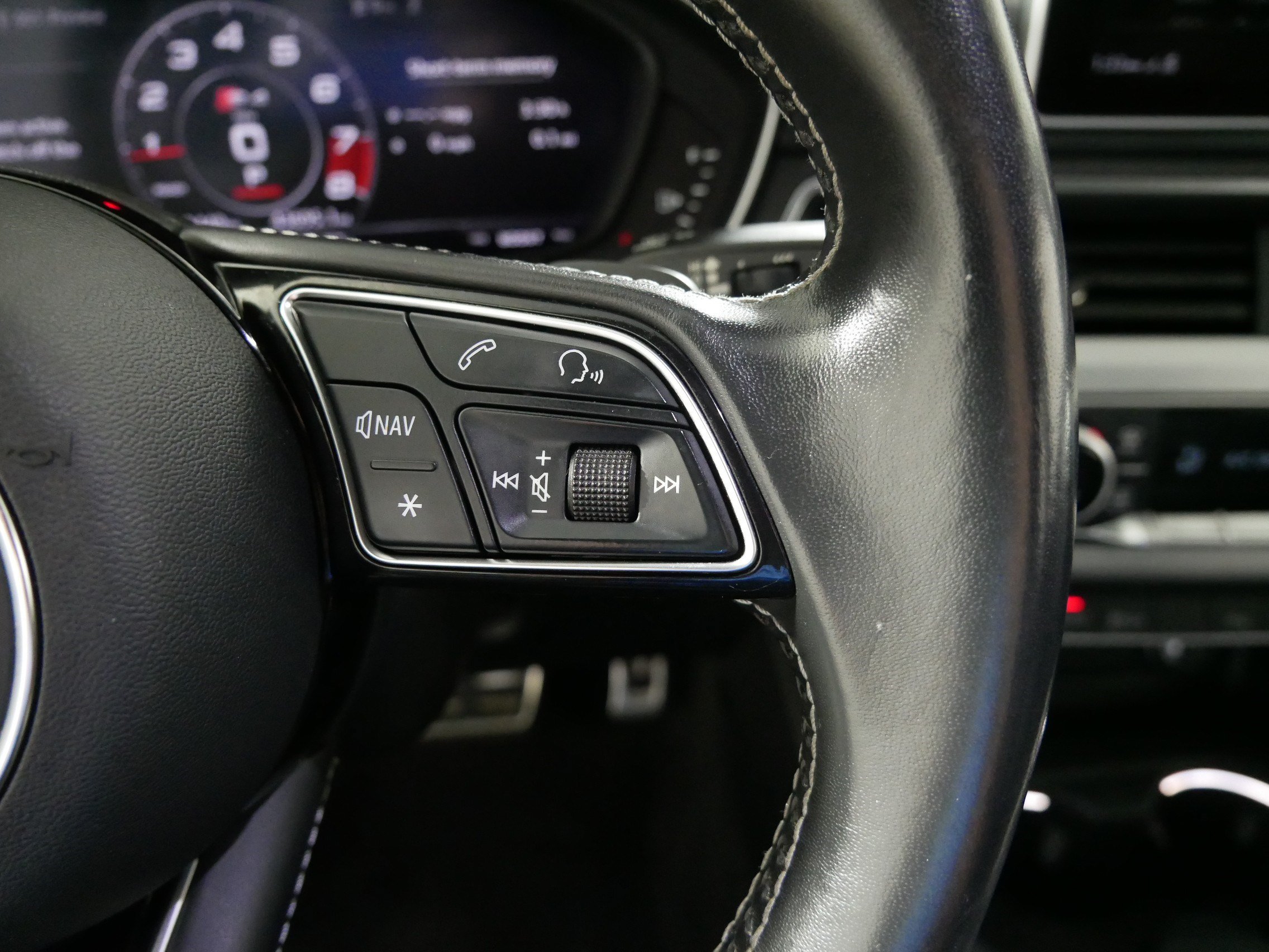 Used 2018 Audi S4 Premium Plus w/ Navigation Package AWD/4WD image 28