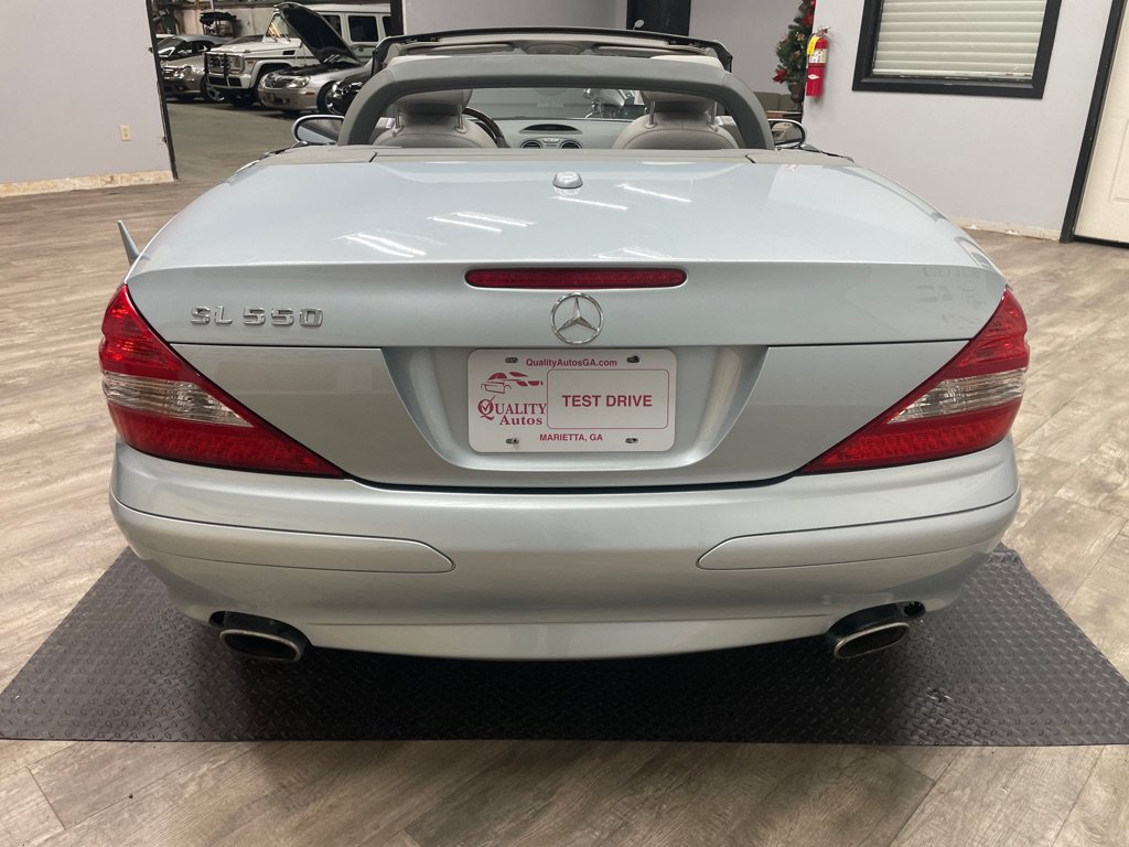 Used 2007 Mercedes-Benz SL 550 image 9