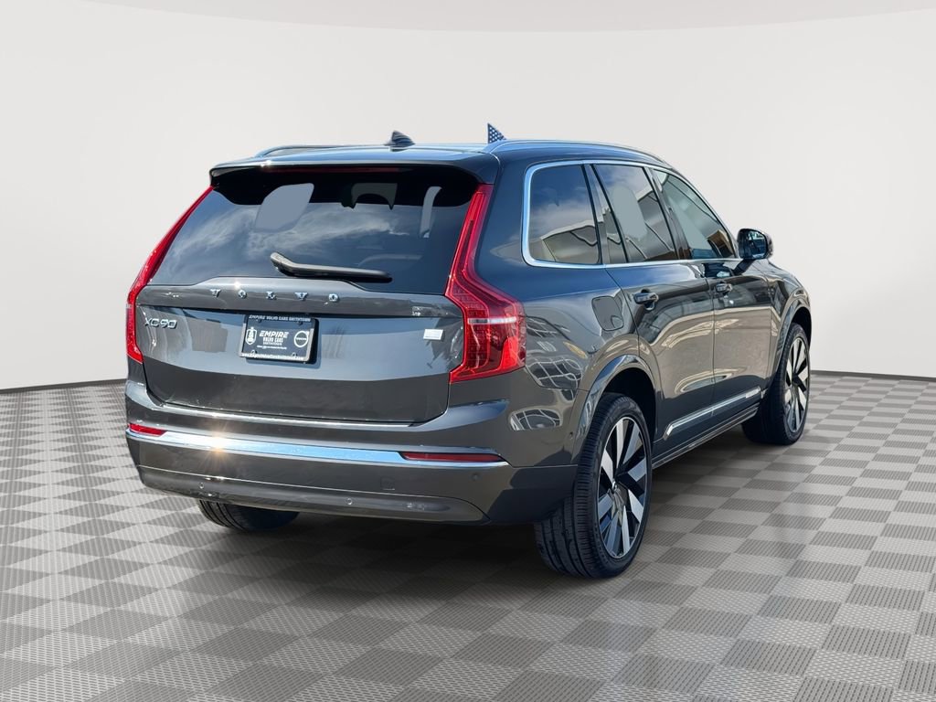 Certified 2024 Volvo XC90 T8 Plus w/ Protection Package Premier image 4