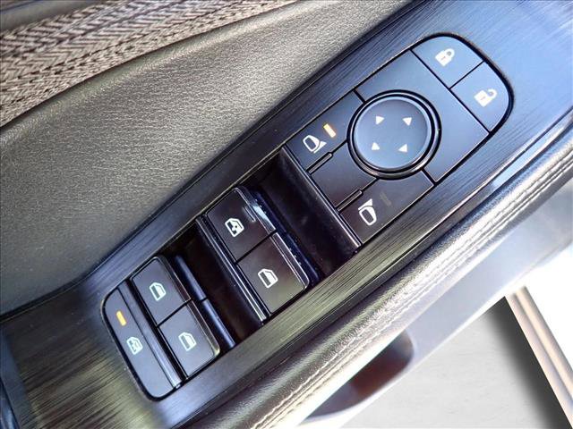 Used 2021 Nissan Rogue SV image 14