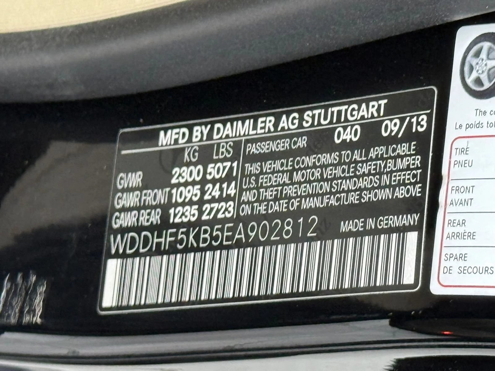 Used 2014 Mercedes-Benz E 350 Sedan w/ Premium 1 Package image 39
