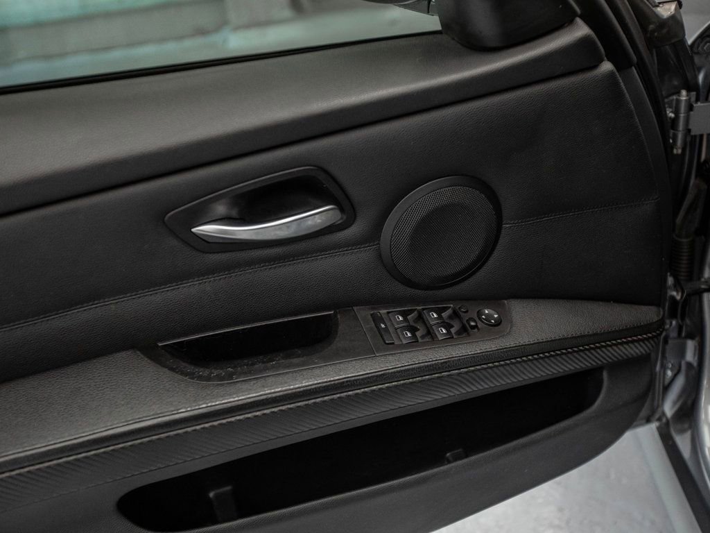 Used 2011 BMW 335i Sedan image 25