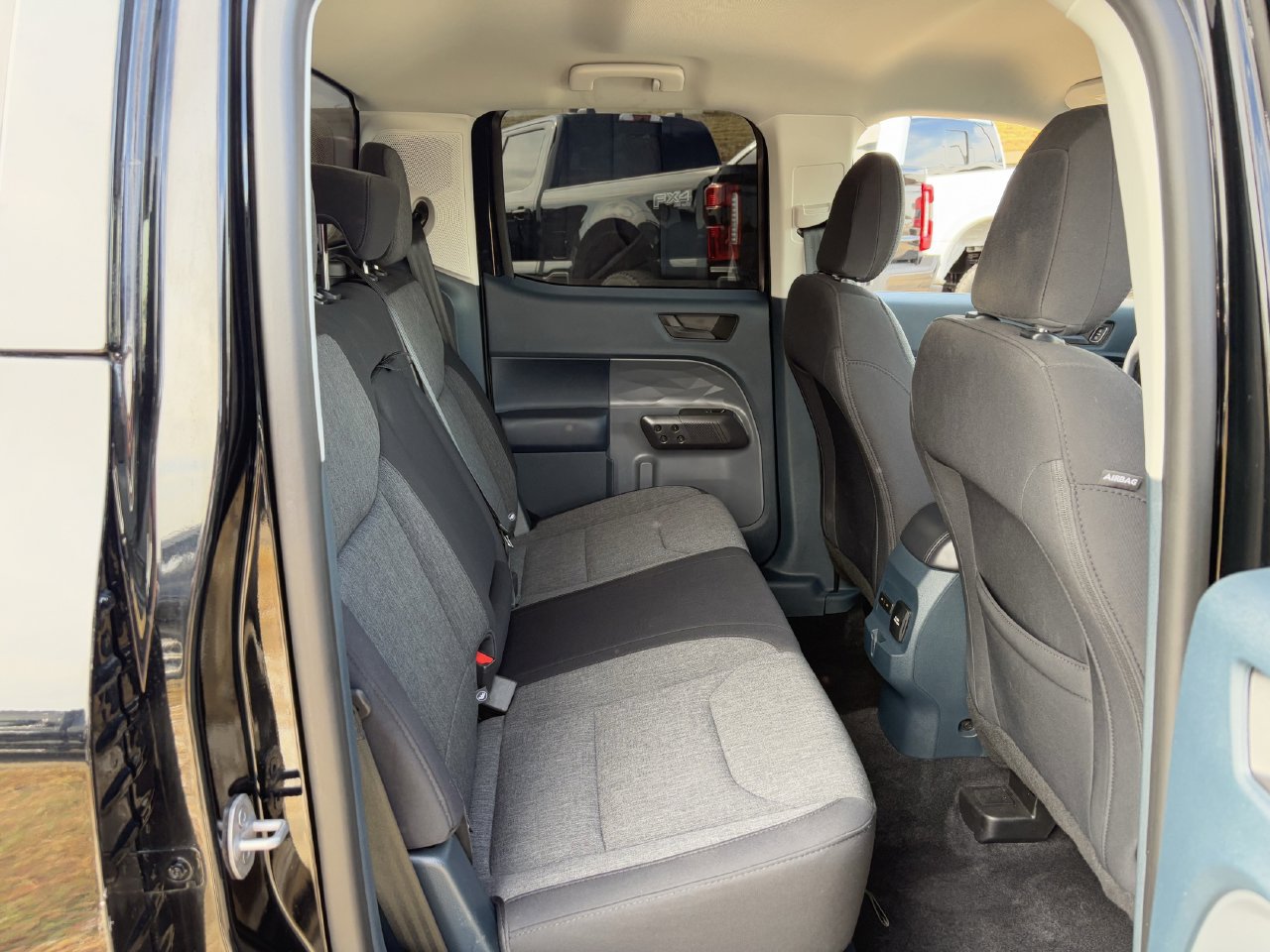 Used 2025 Ford Maverick XLT w/ XLT Luxury Package AWD/4WD image 29