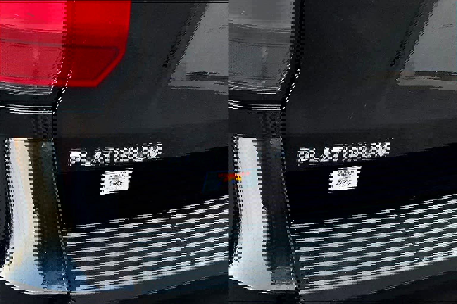 Used 2021 Ford Expedition Platinum AWD/4WD image 7