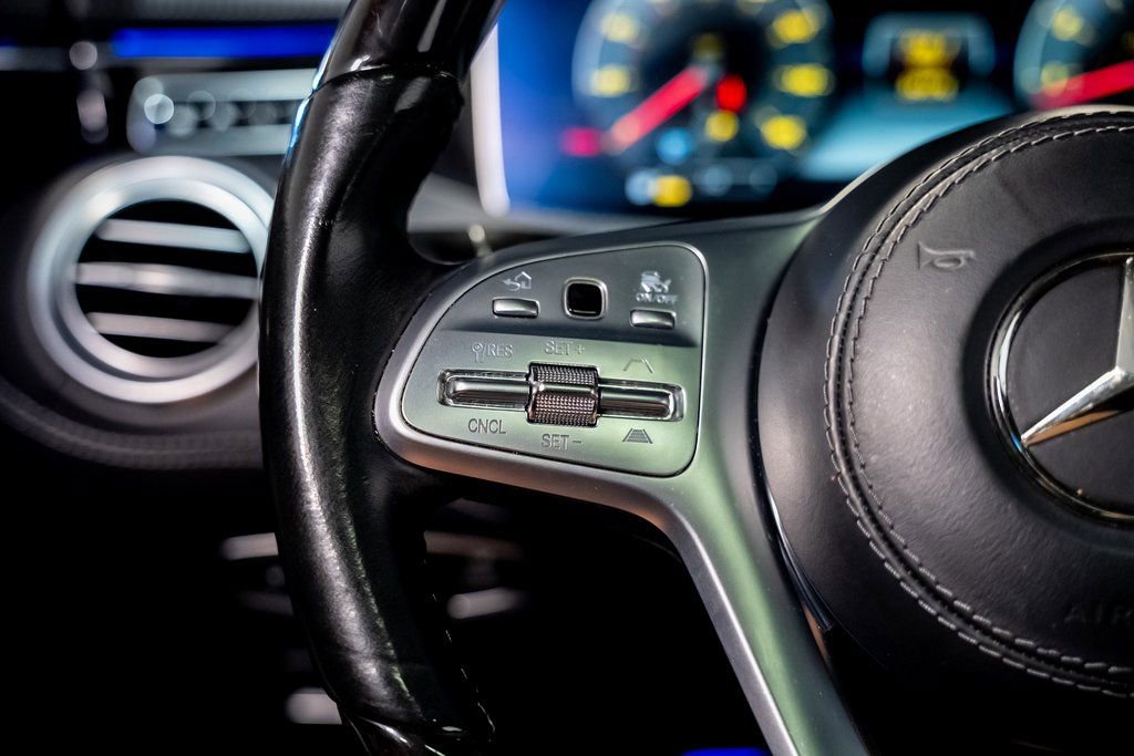 Used 2019 Mercedes-Benz S 560 4MATIC Coupe image 34