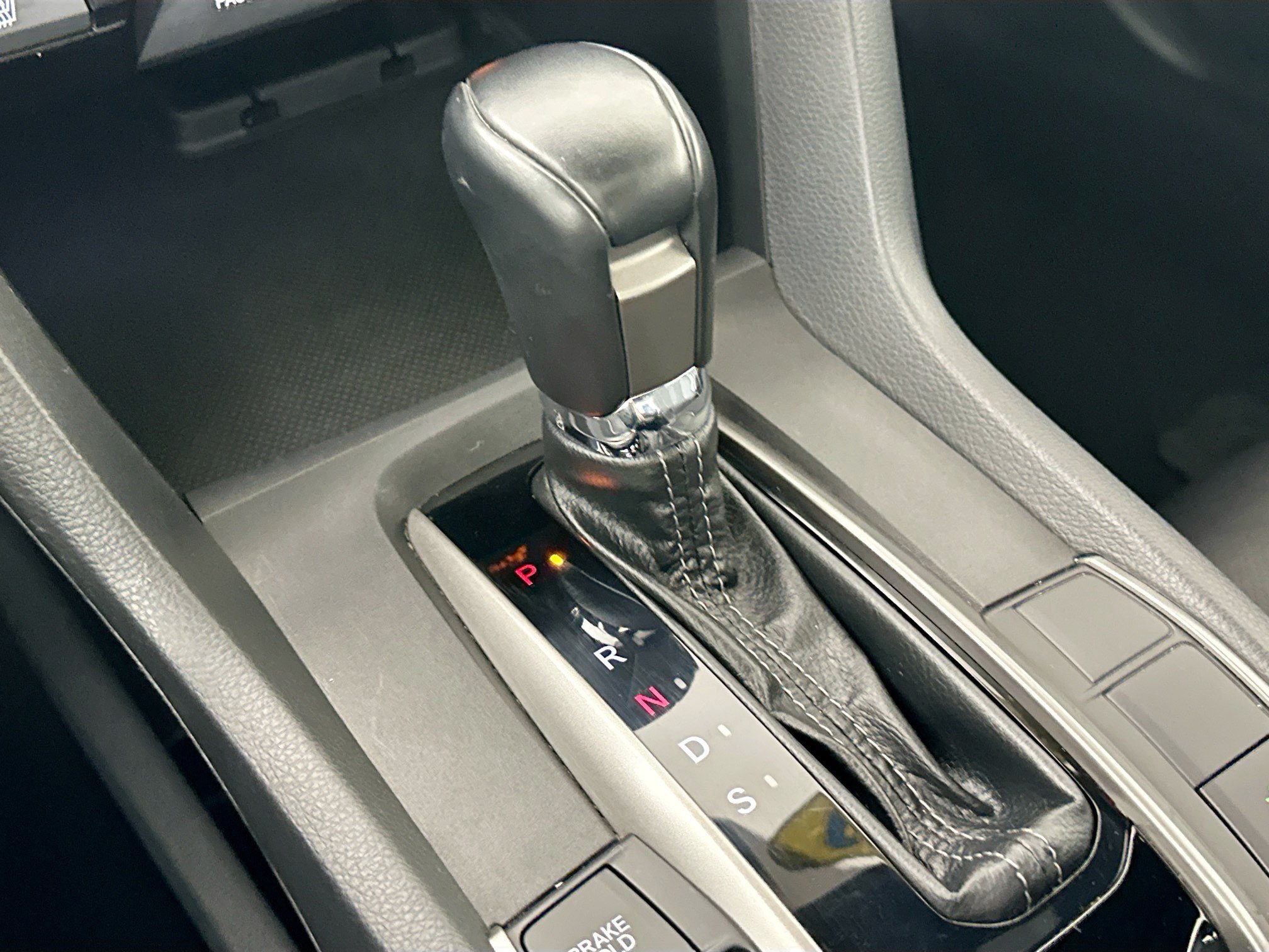 Used 2019 Honda Civic Sport Touring image 27